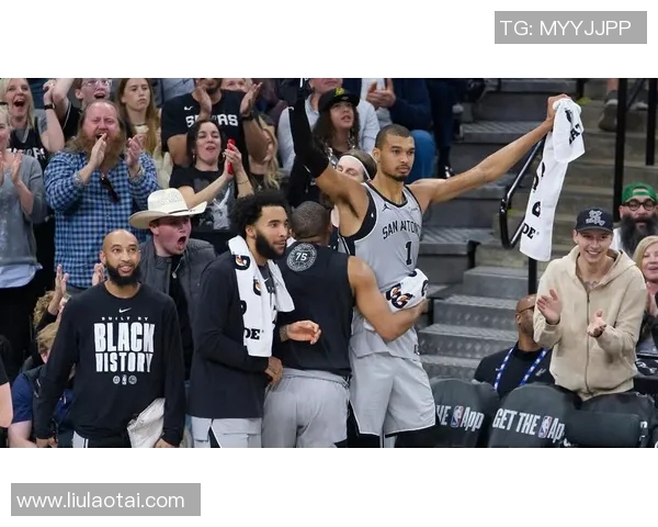 送他走吧！马刺138-125独行侠，卡斯尔砍40+12+12，文班亚马16+11